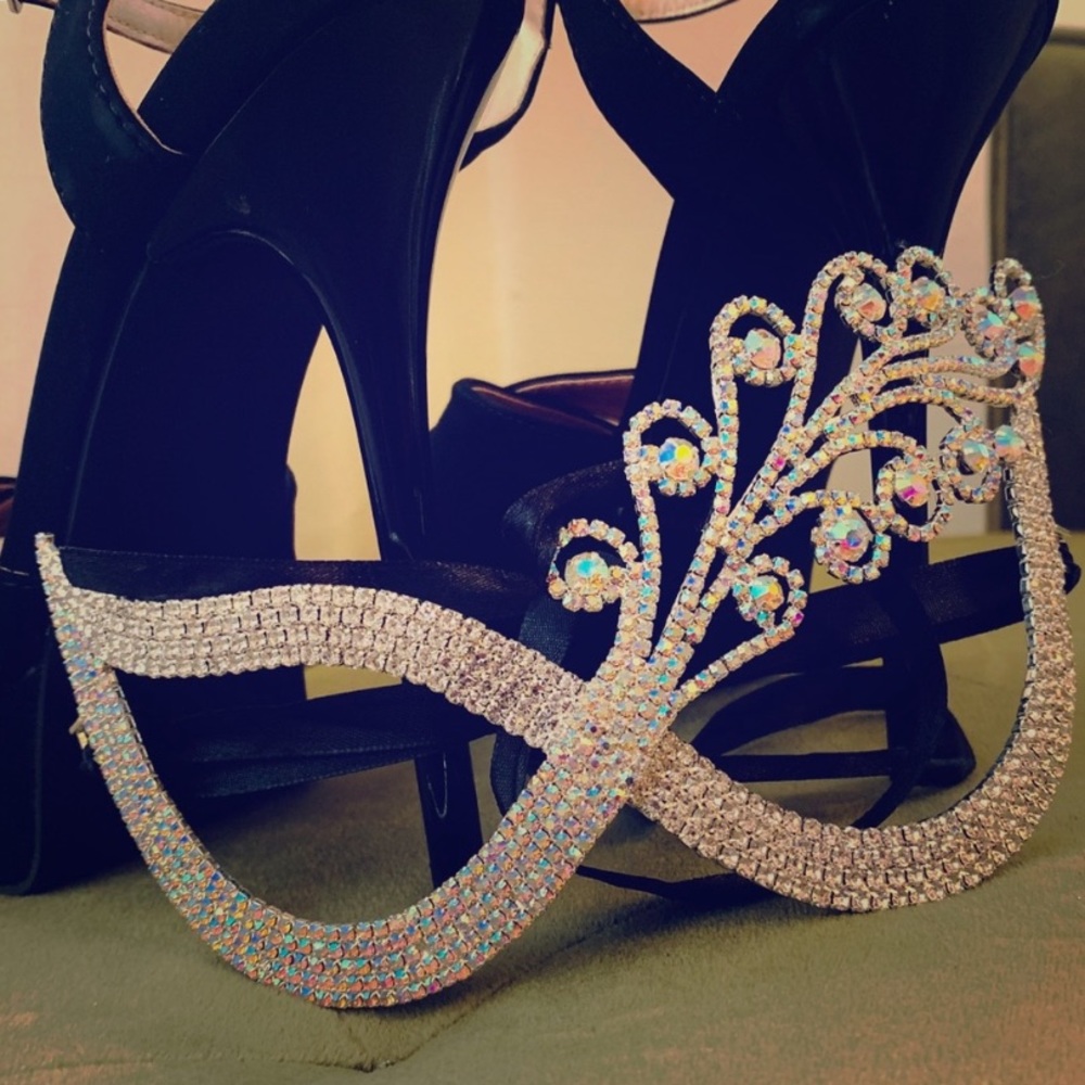 Rhinestones Masquerade Mask